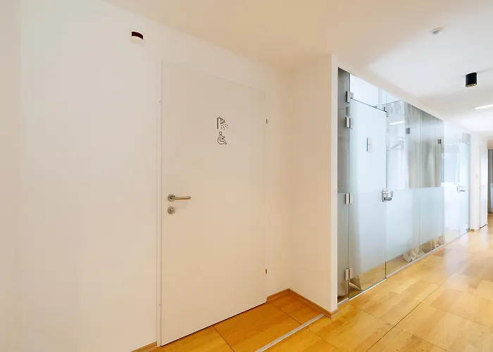 Luci House Boutique - 15th District Hostel Wiedeń